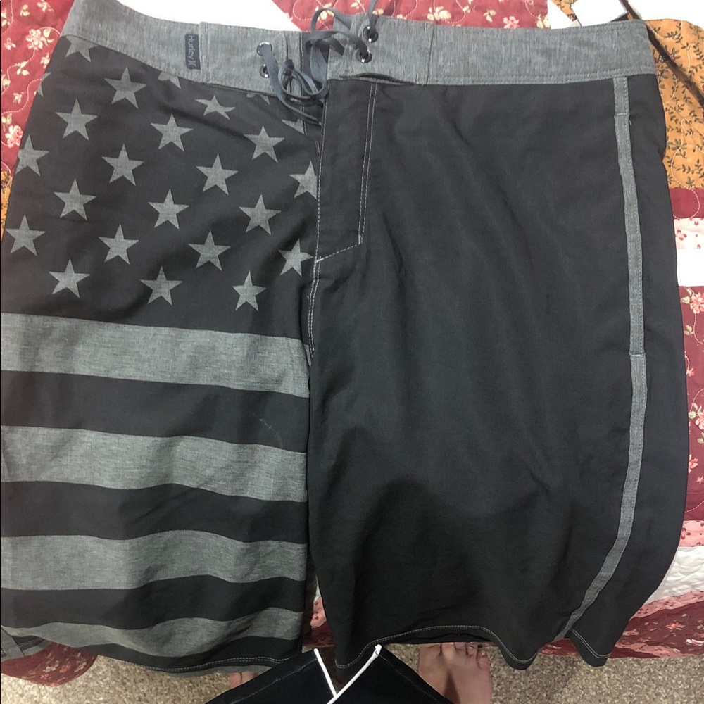 Hurley Black and Gray Star-Stripe Board Shorts
